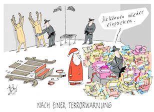 Das Böse ist immer und überall: In Zeiten der Terrorismusangst hat es auch der Weihnachtsmann nicht leicht.  