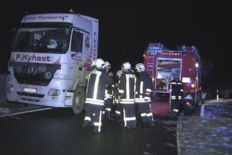Die Anschlussstelle Hartenstein musste wegen Bergungsarbeiten gesperrt werden.