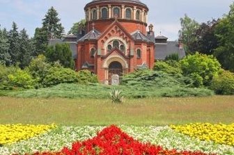 Satzung für Friedhöfe überarbeitet - Der Werdauer Friedhof ist auch eine beliebte Parkanlage.