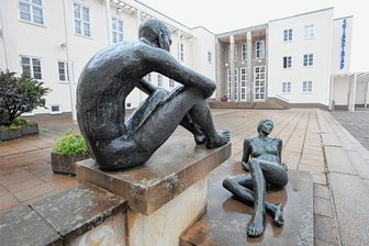 Sauna im Chemnitzer Stadtbad bleibt voraussichtlich bis Herbst 2023 geschlossen - Aufgrund der gestiegenen Energiepreise bleibt die Sauna im Stadtbad in Chemnitz weiterhin geschlossen. Andere Anbieter wie das Golfbad in Rabenstein stehen aber weiterhin zur Verfügung. Auch die Hallenbäder sind offen.