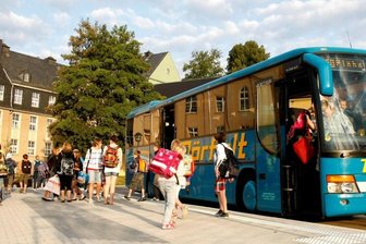  Wendeschleife vor der Oederaner Gemeinschaftsschule