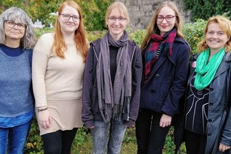 Schachmiezen punkten zum Auftakt - Die Rodewischer Schachmiezen beim Saisonstart der 1. Bundesliga in Bad Königshofen: von links Hana Kubikova, Natalie Kanakova, Maria Schöne, Alicja Sliwicka und Martina Korenova.