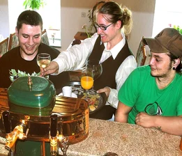Jana Metasch vom Gasthof "Zur Katze"
