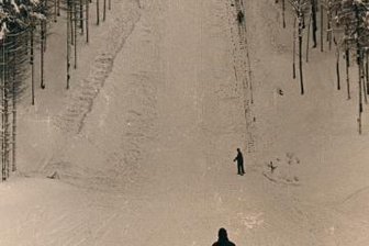 Schanze soll nicht vergessen werden - Die Dreiwerdener Schanze im Winter 1952/53.