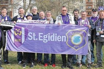 Schar der Aue-Fanclubs wächst stetig - Der Aue-Fanclub aus St. Egidien.