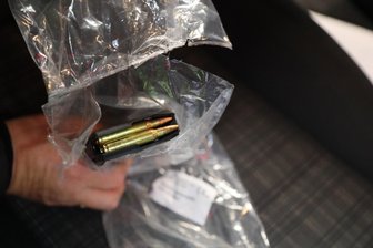 Scharfe Kritik nach Munitionsverlust an der A 4: Gibt es bei der Polizei Sachsens Sicherheitslücken? - Am 28. Dezember war bei einem Wildunfall an der A 4 ein Magazin mit Munition des Kalibers 5,56 x 45 mm gefunden worden, das der Bereitschaftspolizei gehörte.
