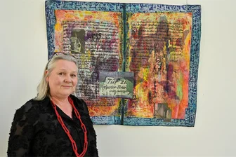 „Schichtungen“: Neue Ausstellung in der Kunstwandelhalle Bad Elster - Die Leipziger Textilkünstlerin Britta Ankenbauer.