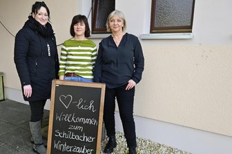 „Schilbach 1370“: Was dieser neue Verein im Vogtland jetzt vorhat - Nancy Lohde, Ute Dähn und Kathrin Reichel (von links) führen den Verein Schilbach 1370.