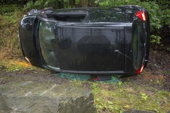 Schlettau: Citroën gerät auf S 267 ins Schleudern - 