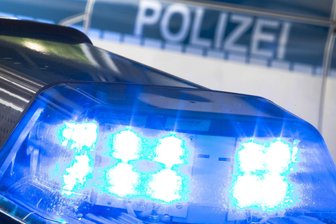 Schlettau: Zeugen nach Überholmanöver gesucht – Fahrer angezeigt - Die Polizei sucht Zeugen zu einem Überholmanöver auf der B 101 bei Schlettau.
