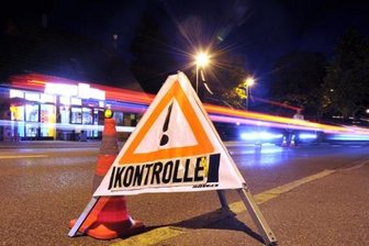 Schleuser auf der Autobahn gefasst -