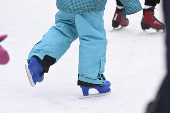 Schlittschuh-Saison beginnt: Gibt es in Oederan dieses Jahr eine Eisbahn? - Schlittschuhfreunde können bald loslegen, es ist kaltes Wetter angesagt.