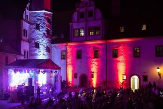 Schlösser ins Licht der Nacht getaucht - Das Glauchauer Doppelschloss beteiligt sich auch in diesem Jahr wieder an der Nacht der Schlösser. 
