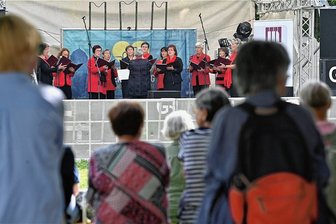 Schloss Augustusburg: Choryfeen singen nach Corona-Pause wieder im Hasensaal - Die "Choryfeen", hier beim Sängertreffen in Chemnitz im September 2021, sind in Augustusburg eine Institution.