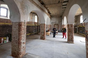 Schloss Glauchau: Arbeiten für den Marstall kündigen sich an - So sieht der ehemalige Pferdestall im Schloss Glauchau derzeit aus.