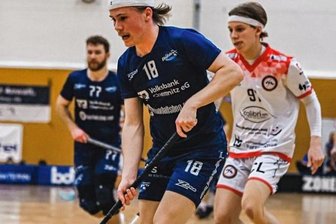 "Schlossi" bebt bei Sieg der Fighters im Derby - Olli Vikmann machte zwei Tore für die Fighters.