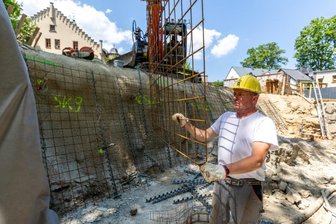 Schlossmauer: Sanierung läuft -