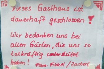 Schluss nach Dreivierteljahr: "Deutsche Eiche" in Marieney wieder geschlossen - Der Aushang an der "Deutschen Eiche" in Marieney verkündet die Schließung - ebenso wie ein Facebook-Post, der am 7. Februar online ging.