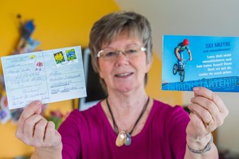 Schnapszahl-Postkartenfrau hat nun selbst Post bekommen - 