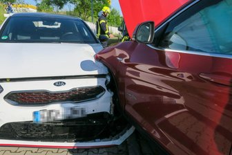Schneeberg: BMW rammt Kia -