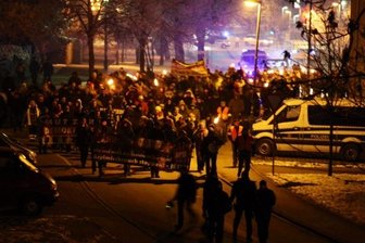 Rund 250 Menschen beteiligten sich am Samstagabend am vierten sogenannten Lichtellauf.