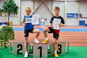 Schnell wie der Blitz: Erzgebirger dominieren beim Landesvergleich der Nachwuchs-Leichtathleten im Sprint - Ellie Gerlach vom TTL Ehrenfriedersdorf und Paul Thore Richter vom LV 90 hatten beim Sprintcup in Chemnitz die Nase vorn in ihren Altersklassen.