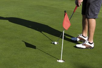Schnuppertag für jedermann auf dem Golfplatz in Steinsdorf - Auf dem Golfplatz in Steinsdorf gibt es am Sonntag einen Schnuppertag.