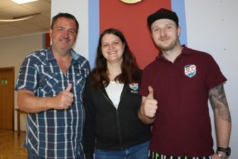 Schönberger bringen Bürgerhaus und ihren Verein in Schwung - Zum neuen Vorstand des Schönberger Carnevals-Club gehören der Vorsitzende Sven Ehrhardt, Stella Ehrhardt und Mathias Kegel (von links). 