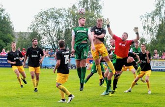 Schöneck vor Pokalkracher - 
