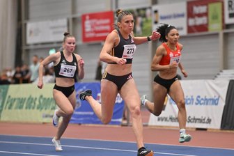 Schönlebe hofft auf „volles Haus“ beim 27. Internationalen Chemnitzer Hallenmeeting - Sprinterin Rebekka Haase (Mitte) setzte sich bereits im Vorjahr beim Chemnitzer Hallenmeeting über 60 Meter durch.