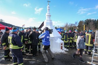 Schönste Schneeskulpturen: Seiffener hoffen auf den Sieg -