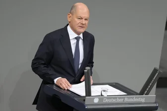 Scholz ohne Demut und Selbstkritik - Bundeskanzler Olaf Scholz (SPD) erläutert die Vertrauensfrage im Bundestag.