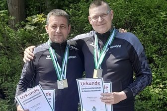 Schützen aus Oelsnitz mit doppeltem Doppelsieg - Dirk Löffler (links) und Daniel Clauß sicherten sich mit einem Doppelsieg die Sachsen-Krone.