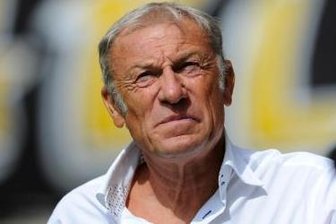 "Schuhpflege ist das A und O" - Eduard Geyer erwartet Disziplin: Seine Enkel dürfen am Tisch nicht herumlümmeln, Haltung ist gefragt. Und erst recht bei Erwachsenen, aber was er da so manchmal im Restaurant sehe ...