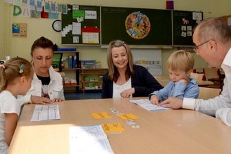 Schule öffnet ihre Türen -