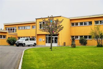 Schulfest an Auer Brünlasbergschule - Die Brünlasbergschule in Aue. 