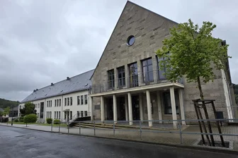 Schulgebäude Bad Elster: Bauarbeiten starten in den Sommerferien - Fast eine Million Euro investiert Bad Elster ins Schulgebäude an der Hagerstraße.