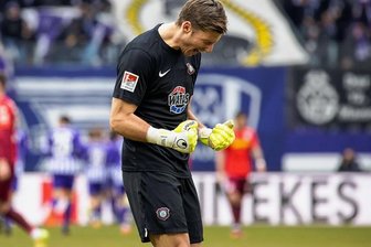 Schulterverletzung könnte Torhüterfrage beim FC Erzgebirge Aue beantworten - Während Philipp Klewin bei seinem einzigen Spiel für Aue in dieser Saison einen Sieg bejubeln durfte ...