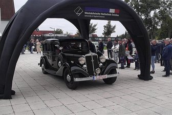 Schwanenklassik führt von Zwickau nach Blankenhain: Zuschauer als Sieger - Mit großer Wahrscheinlichkeit wird wieder ein Fahrzeug aus der Sammlung historischer Fahrzeuge der Fakultät Kraftfahrzeugtechnik mit der Nummer 1 das Teilnehmerfeld anführen.