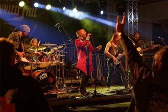Schwarzbach rockt – drei Tage lang - Am Samstag machte die Chemnitzer Band „Hyrokh“ den Auftakt.