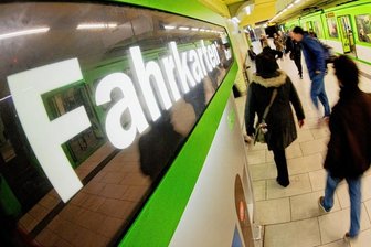 Schwarzfahren fürs 9-Euro-Ticket - Viele wünschen sich eine Fortführung des 9-Euro-Tickets.