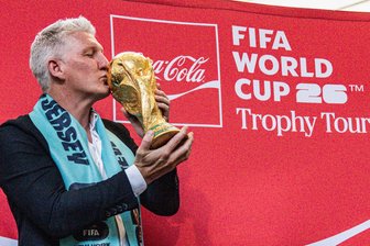 Schweinsteiger hofft auf Halbfinale für DFB-Auswahl - Für Bastian Schweinsteiger ist Frankreich der Topfavorit bei der WM. (Archivbild)