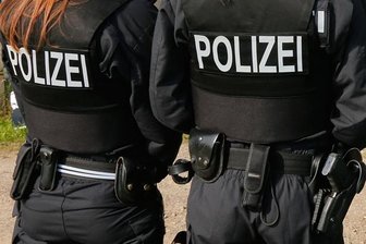 Schwer verletzt aufgefundener Mann: Bürgerbefragungen sollen Hinweise liefern -
