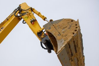 Schwere Beute: Diebe suchen Chemnitzer Baustellen heim - Diebe haben es in Chemnitz auf Teile von Baumaschinen abgesehen.