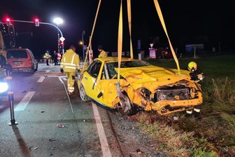 Schwerer Kreuzungs-Unfall in Treuen Hartmannsgrün -