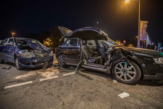 Schwerer Unfall an B 101 - Am Freitagabend kam es an der B 101 zu einem schweren Verkehrsunfall.