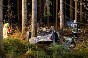 Schwerer Unfall bei Falkenstein- Drohnenstaffel im Einsatz - 