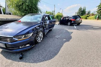 Schwerer Unfall im Sommer 2022 auf der B 101 in Großhartmannsdorf: Wie ist der Stand der Ermittlungen - Ein schwerer Unfall ereignete sich am 17. August 2022 auf der B 101 in Großhartmannsdorf.