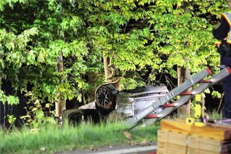 Schwerer Verkehrsunfall auf der B173: Frau stirbt zwischen Oederan und Oberschöna - Bei einem Verkehrsunfall am Sonntagmorgen auf der Bundesstraße B173 zwischen Oederan und Oberschöna ist eine Frau gestorben. 