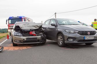 Schwerer Verkehrsunfall in Halsbach -